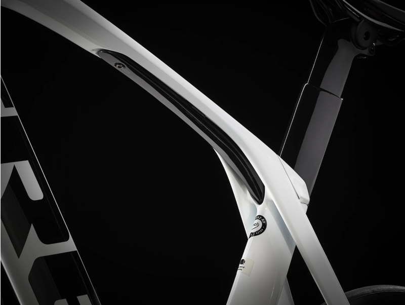 Trek Madone SL 6 Carbon Road Bike 2022 in White-5